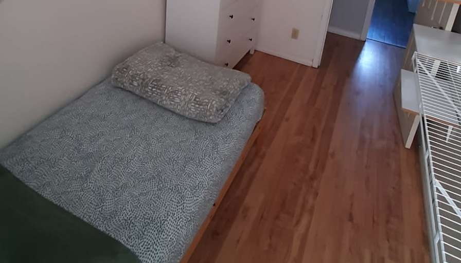 Caroline's room
