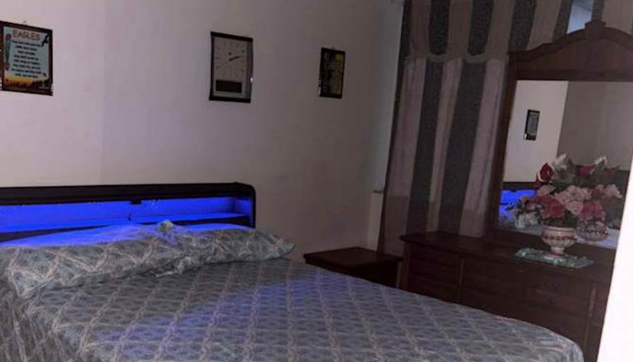Donald Pinnock's room