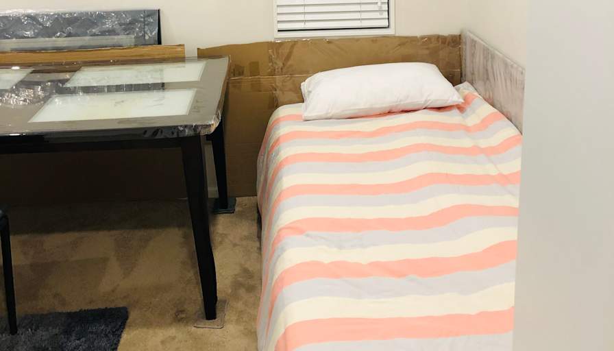 Sandy's room