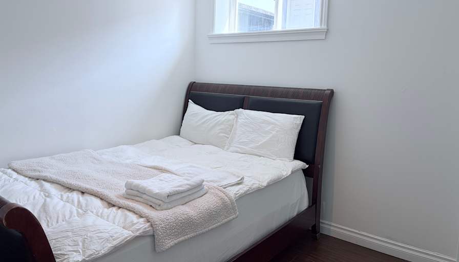 Mohammad's room