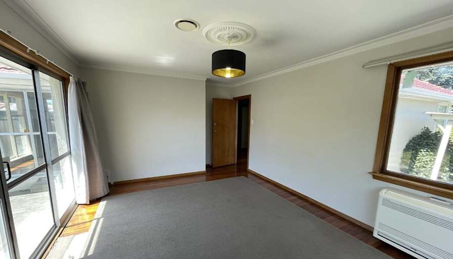 Oliver's room