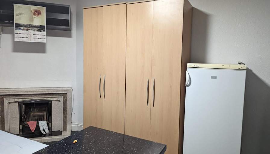 Gurmeet Kaur's room
