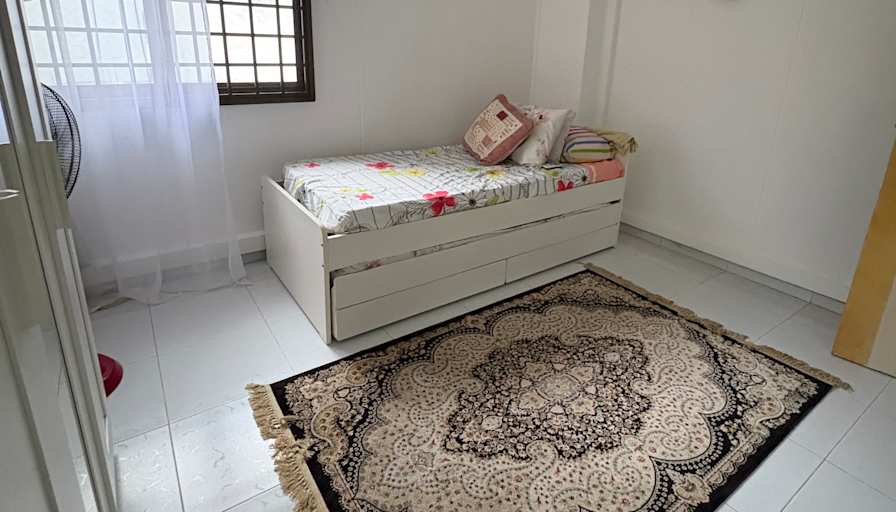 Juwita's room