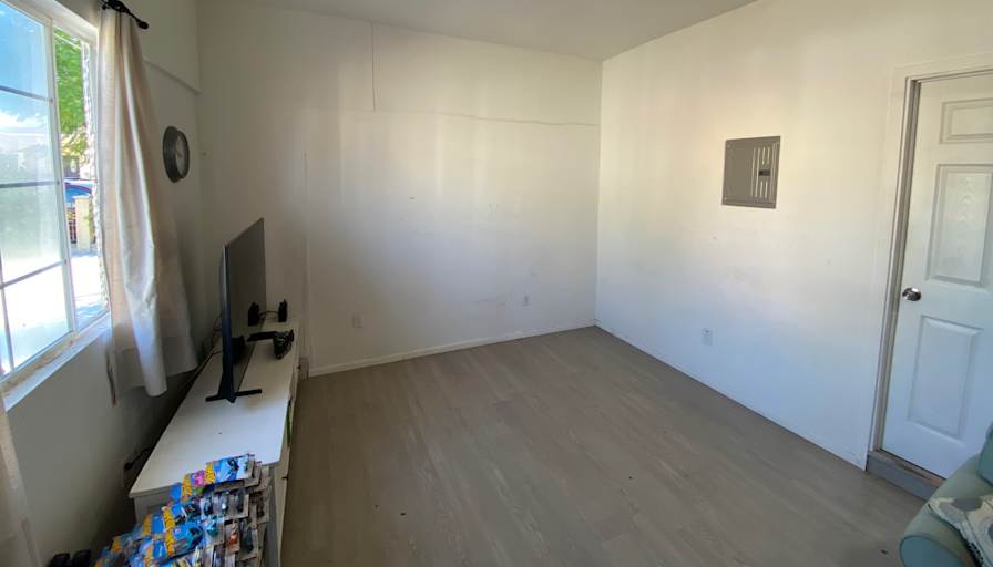 Israel's room