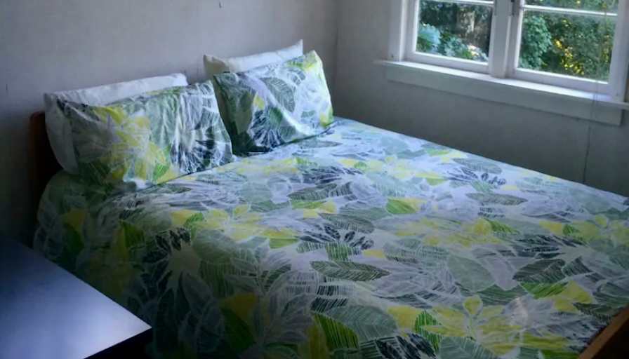 Maureen's room