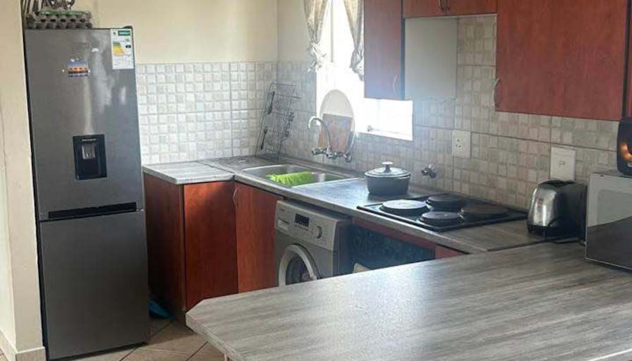 SIBO MABASO's room