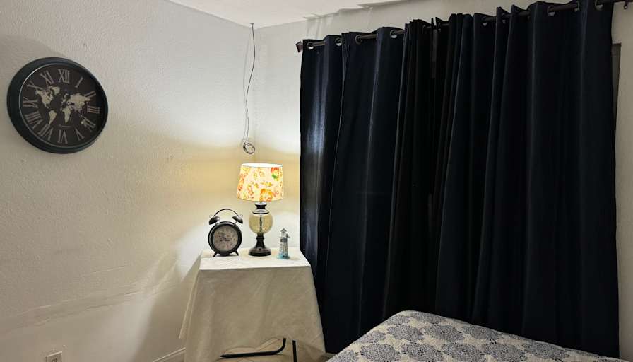 Xiomara's room