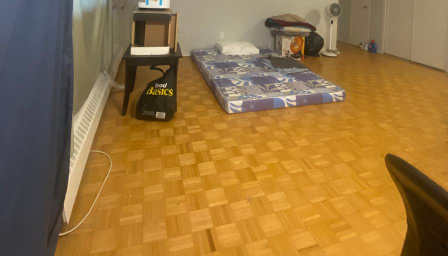 Ali's room