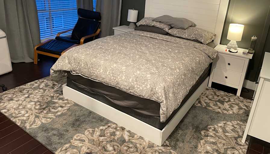 Luc's room