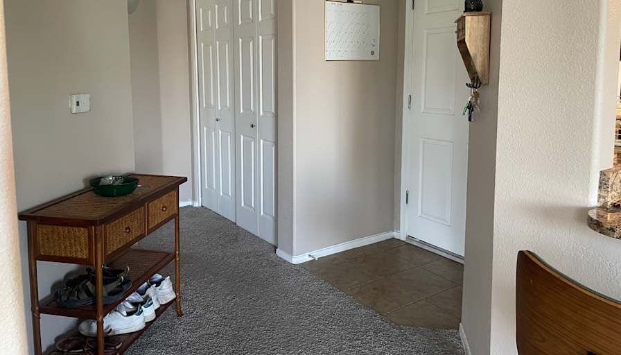 Hovig's room