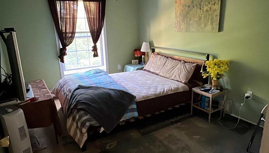 Smriti Hoda's room