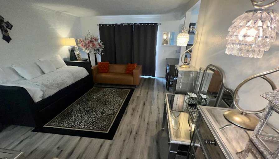 Mark's room