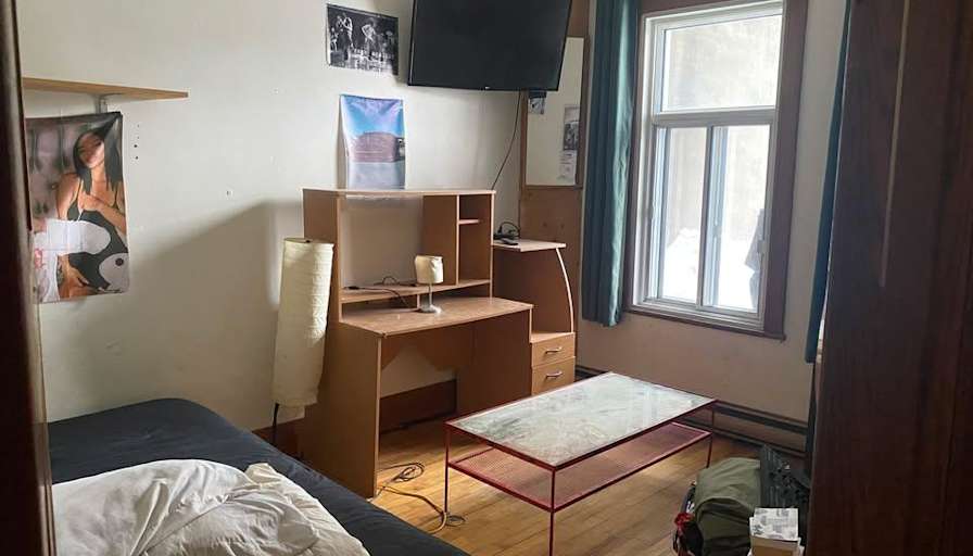 Ryan Yah's room