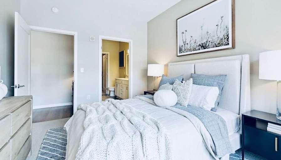 Everly's room