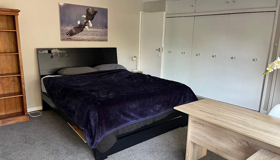 Leonard Waldron's room