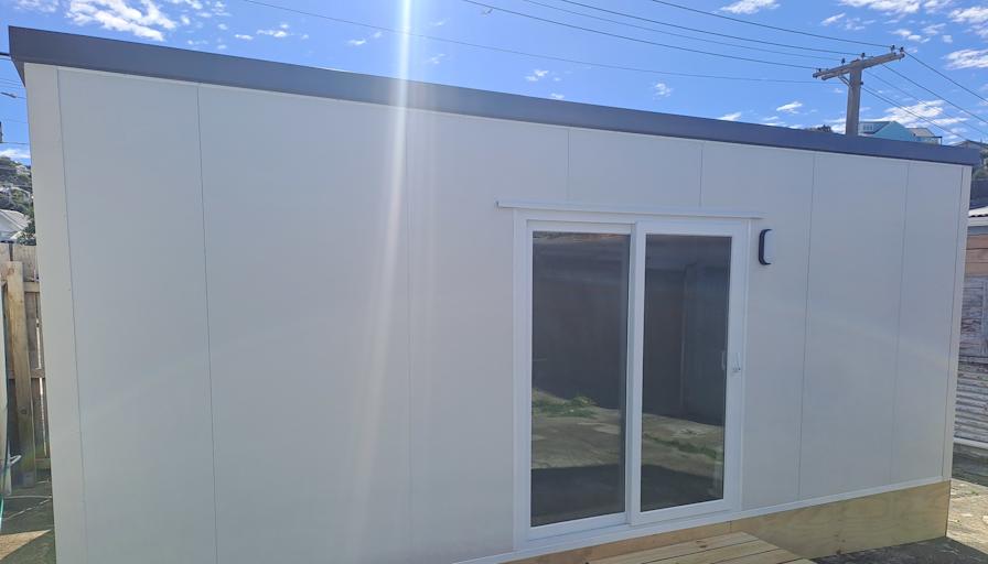 Furnished house with 1 bedroom and 1 bathroom · Waipapa Road, Hataitai, Wellington 6021-1