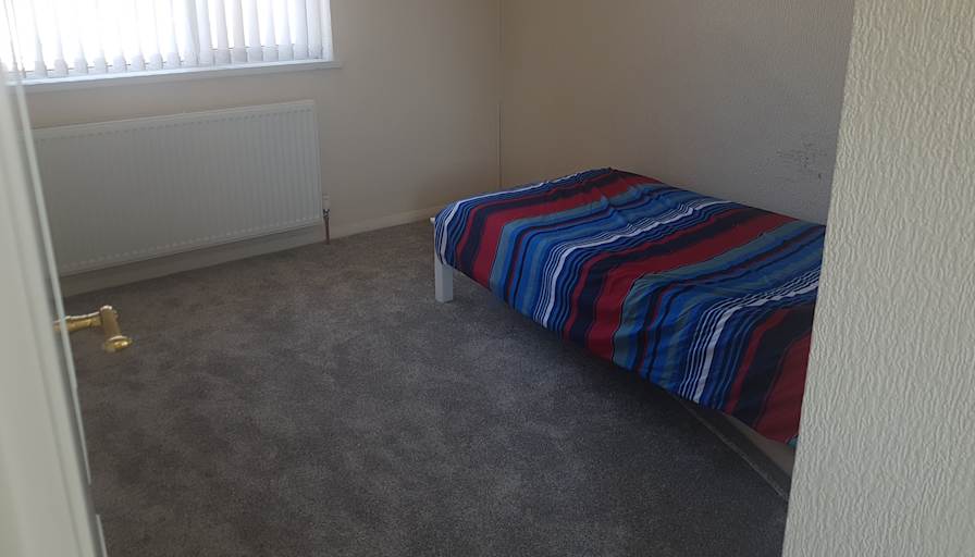 G's room