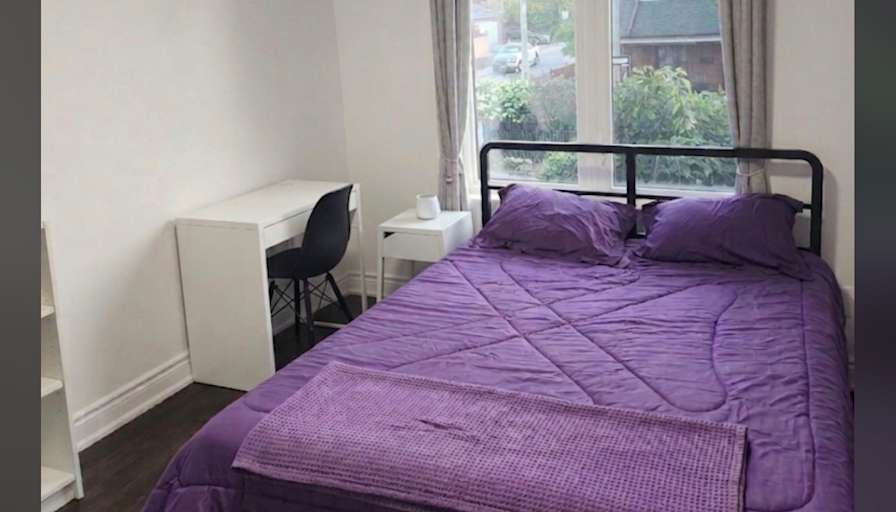 Helena's room