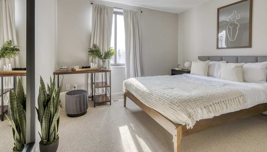 Sam June's room