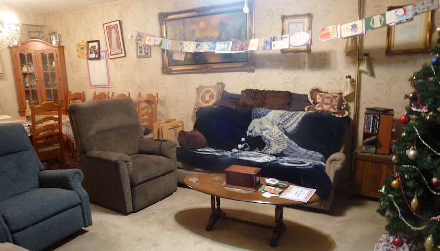Frank DeBeer's room