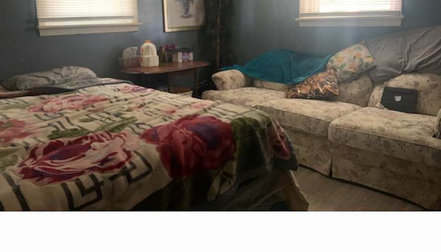 ALLAN AISTROP's room