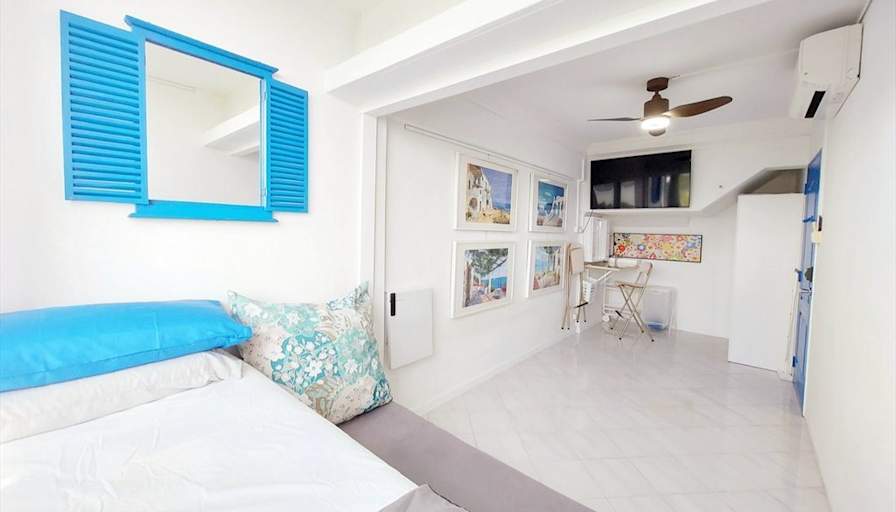 Landlady Ms Chua's room