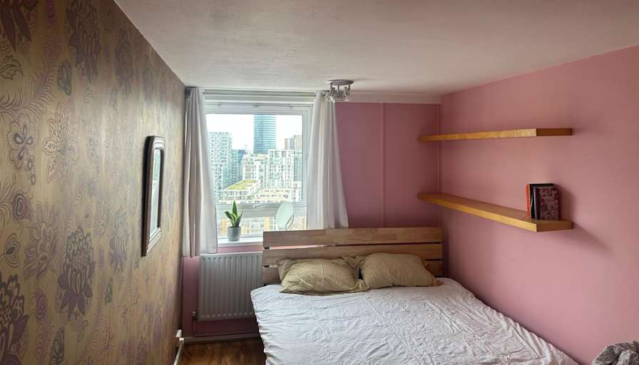 Ravel's room