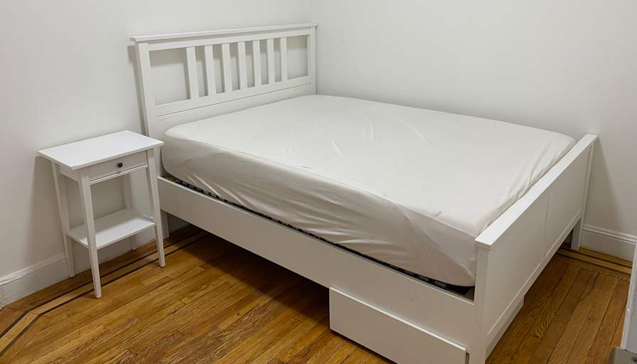 Ahmet's room