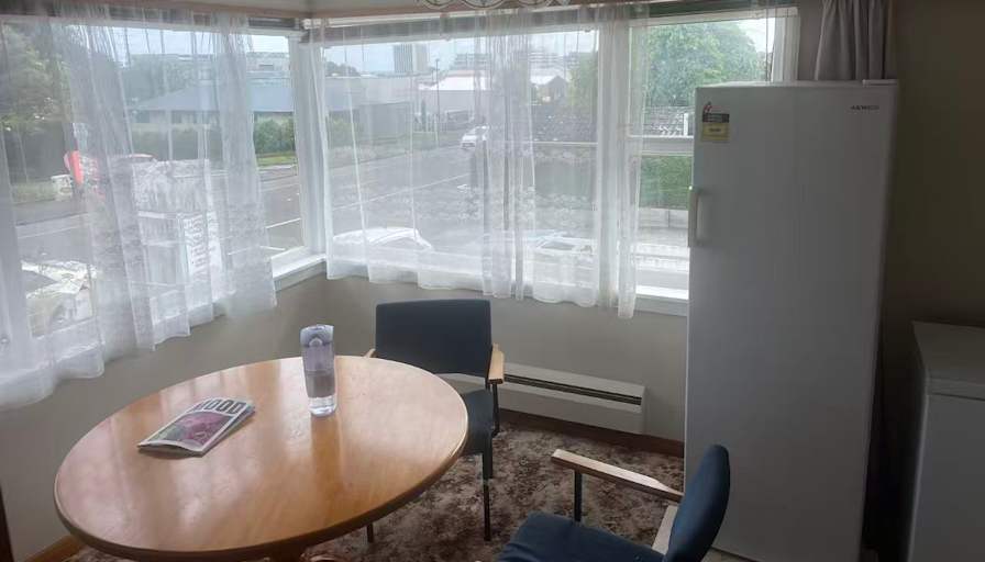 paul's room