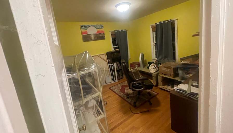 Maxwell's room