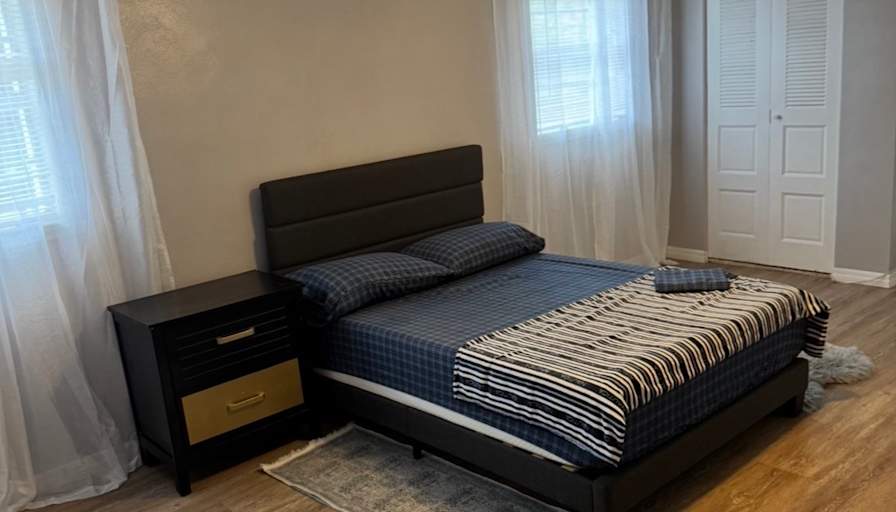 Somy's room