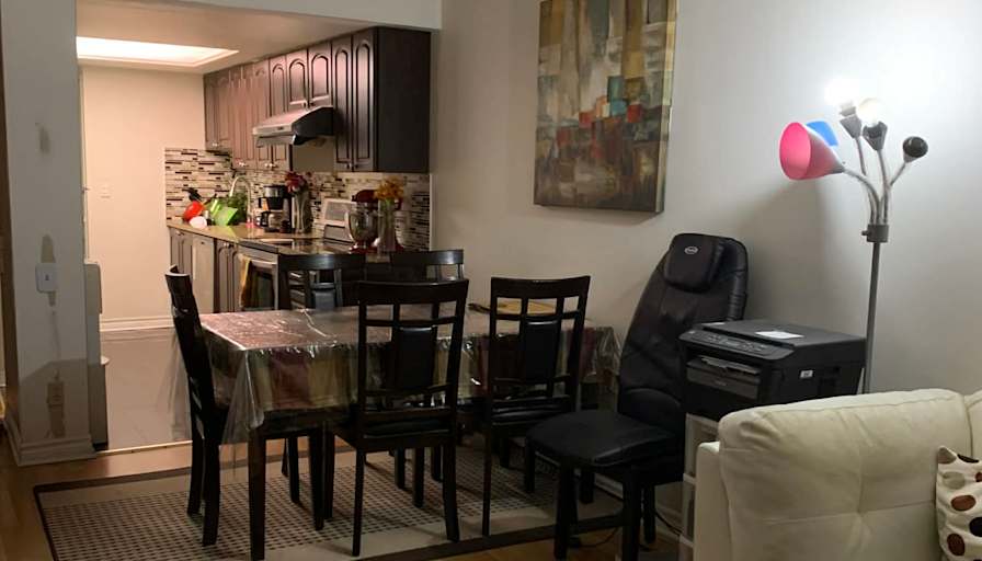 Tony Rose's room