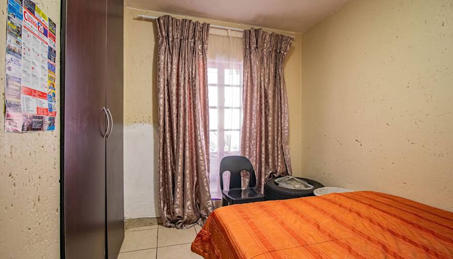 Sphesihle's room