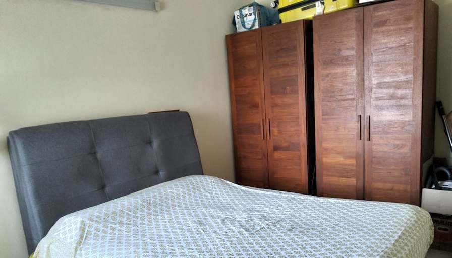 Ayusha's room