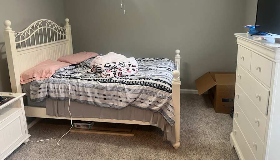 Mia's room