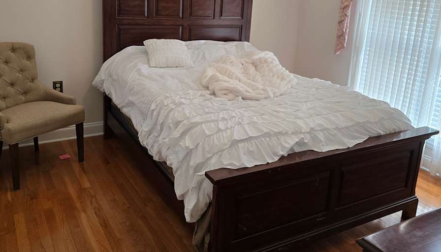 Valerie's room