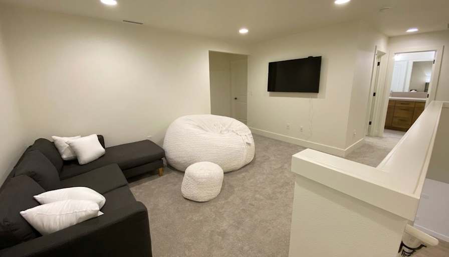 Garrette's room