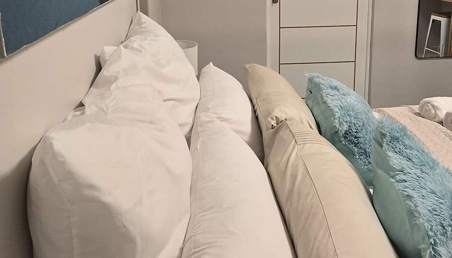 Donovan's room