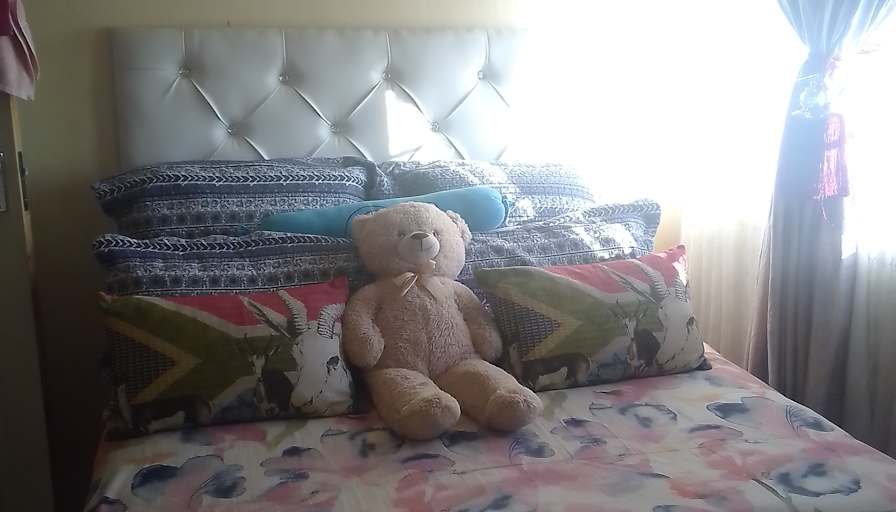 Mukelisiwe's room