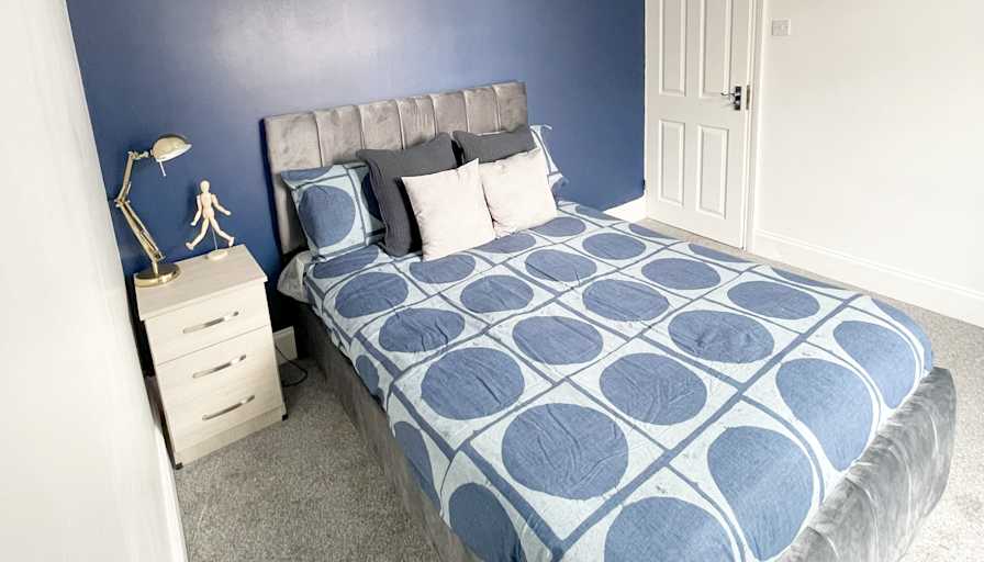 Upper Residence Property Ltd.'s room