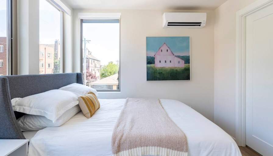 London's room