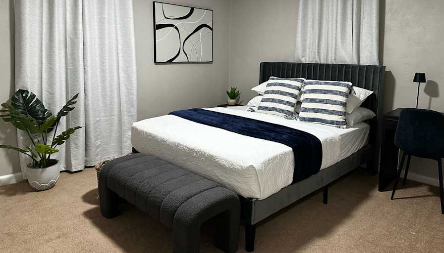 Damarley's room