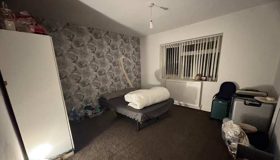 nomeer's room