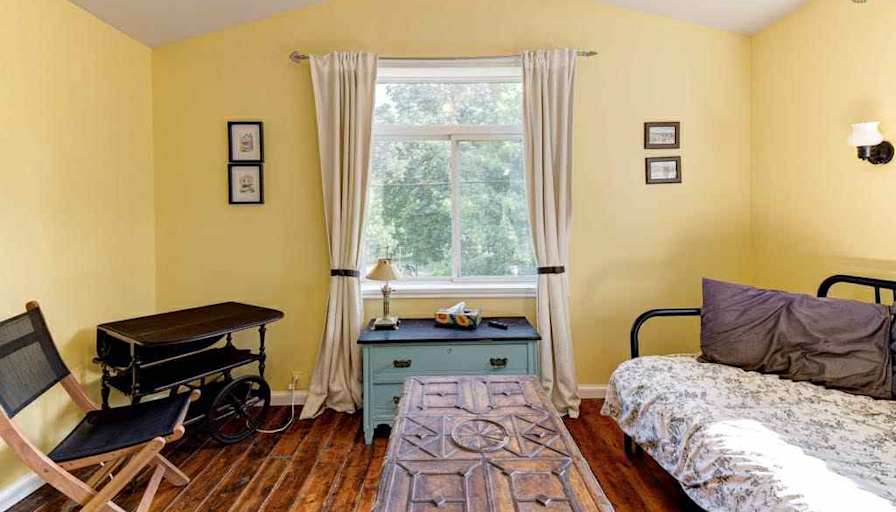 Elizabeth's room