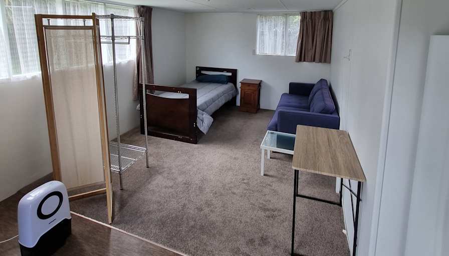 Hannah's room