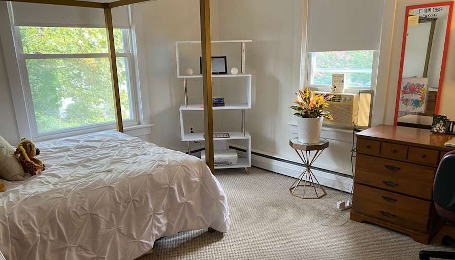 Aerielle's room