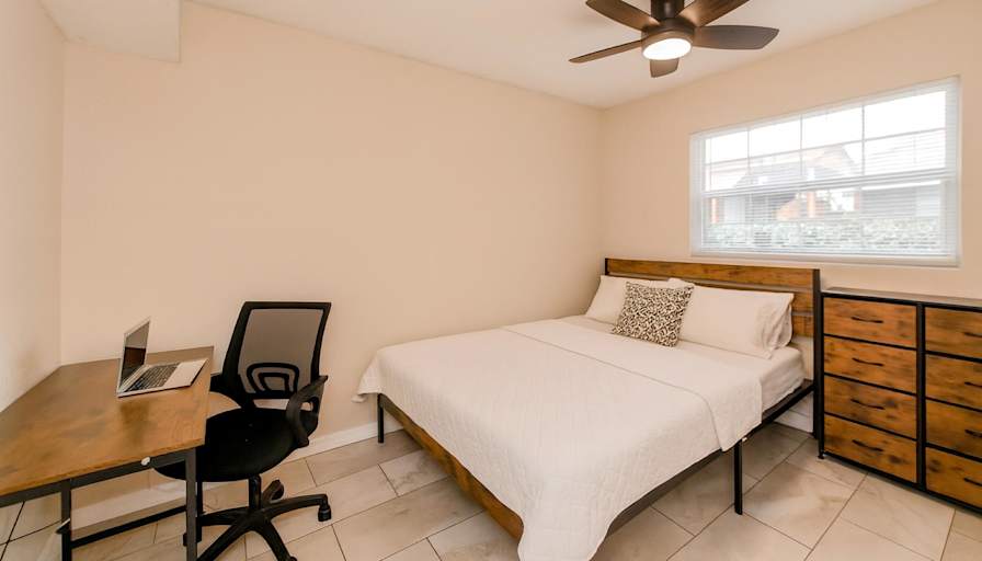 PadSplit's room