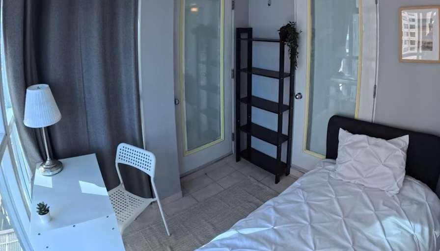 Van House's room