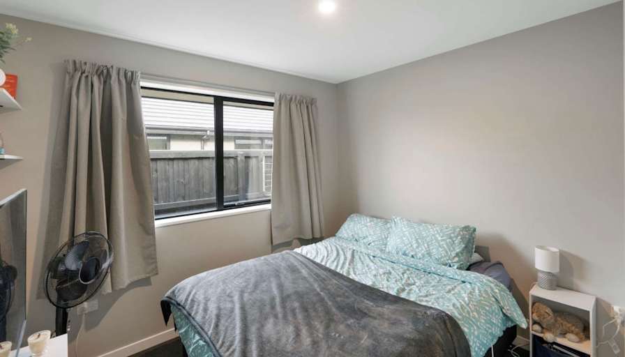 Anushka's room