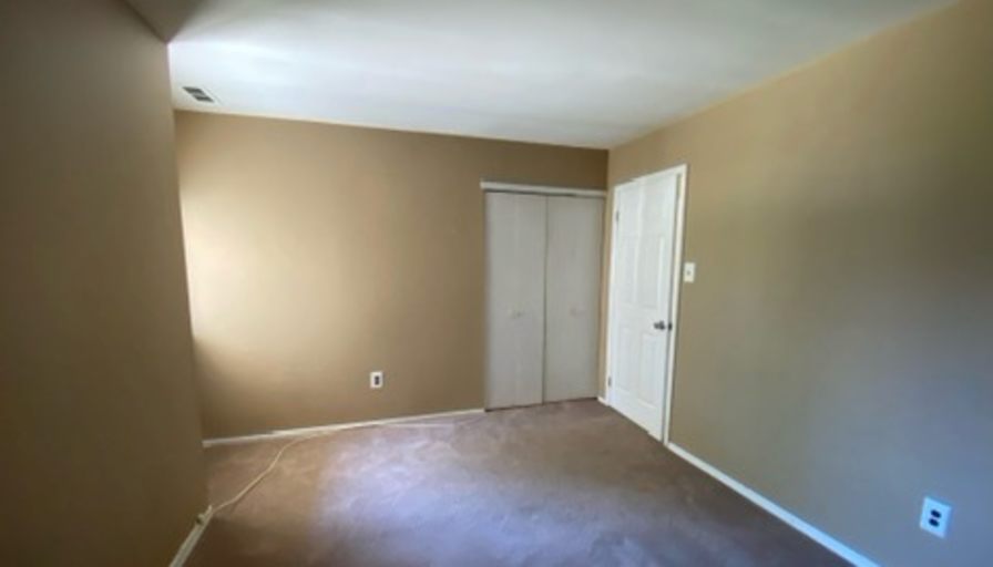 Nolan Duong's room